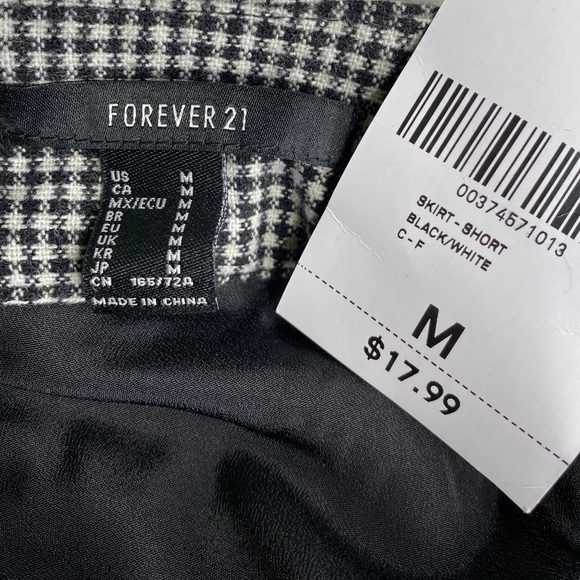 Houndstooth Mini Skirt - Picture 3 of 3